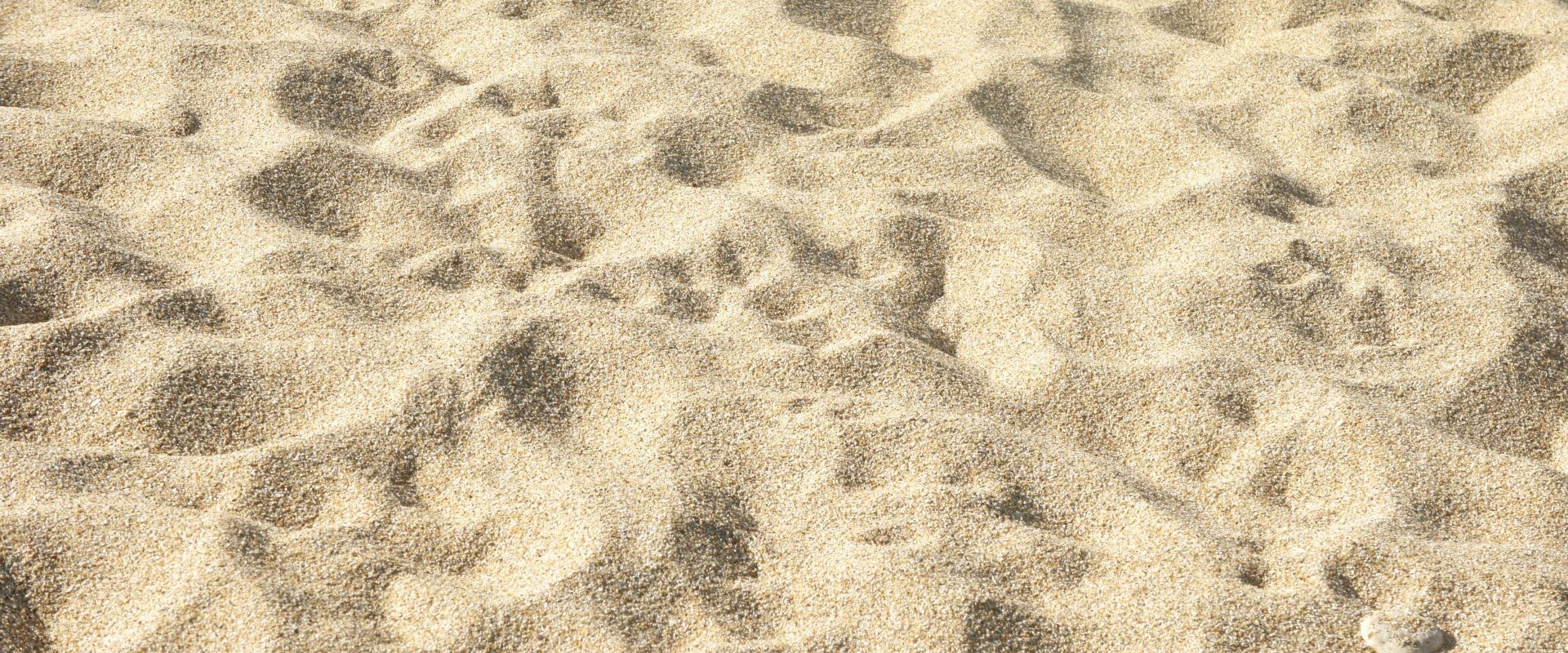 https://shawresources.ca/wp-content/uploads/2019/04/Silica-Sand-header.jpg